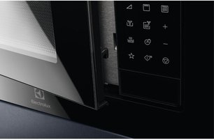 Встраиваемая микроволновая печь Электролюкс LMS4253TMX фото 4 в Краснодаре Встраиваемая микроволновая печь Electrolux LMS4253TMX фото 4 в Краснодаре