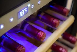 Винный шкаф Coldvine C18-KSB1 фото 4 в Краснодаре Винный шкаф Cold Vine C18-KSB1 фото 4 в Краснодаре