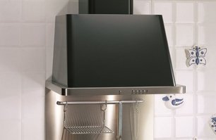 Вытяжка Илве AM76 фото 3 в Краснодаре Вытяжка Ilve AM76 фото 3 в Краснодаре