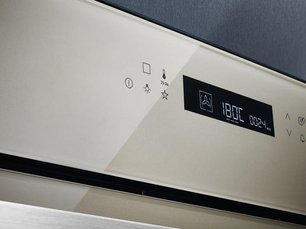 Духовой шкаф Электролюкс LOE7C31S фото 3 в Краснодаре Духовой шкаф Electrolux LOE7C31S фото 3 в Краснодаре