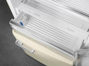 Холодильник Смег FAB38RCR фото 2 в Краснодаре Холодильник Smeg FAB38RCR фото 2 в Краснодаре