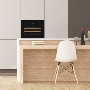 Винный шкаф Дунавокс DAVG-18.46B.TO фото 3 в Краснодаре Винный шкаф Dunavox DAVG-18.46B.TO фото 3 в Краснодаре