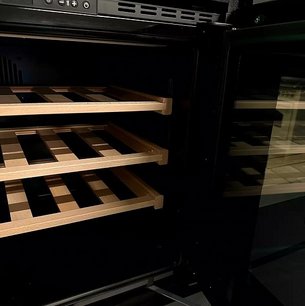 Встраиваемый винный шкаф Lofra ZBRS24T BRONZE фото 2 в Краснодаре