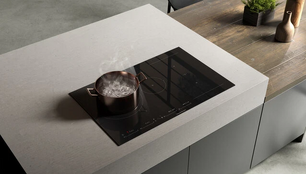 Индукционная варочная поверхность с вытяжкой Kuppersbusch KMI 12850.0 SR-S Silver Chrome фото 2 в Краснодаре