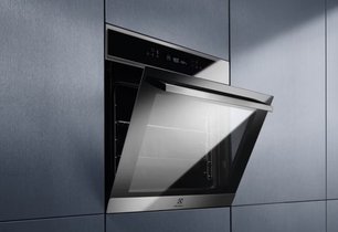 Духовой шкаф Электролюкс EOE7C31X фото 2 в Краснодаре Духовой шкаф Electrolux EOE7C31X фото 2 в Краснодаре