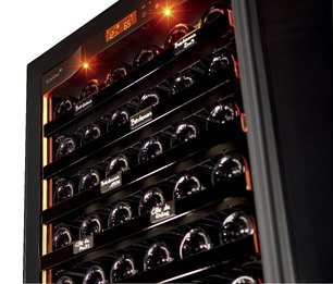 Монотемпературный винный шкаф EuroCave V-REVEL-L R-400012-L2B фото 4 в Краснодаре