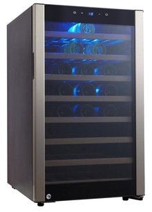 Винный шкаф Вестфрост VFWC120Z1 фото в Краснодаре Винный шкаф Vestfrost VFWC120Z1 фото в Краснодаре