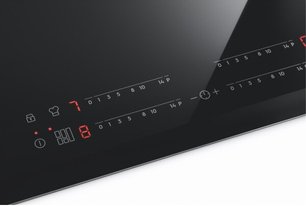 Варочная панель Электролюкс EIT61443B фото 3 в Краснодаре Варочная панель Electrolux EIT61443B фото 3 в Краснодаре