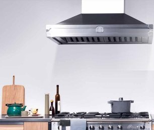 Настенная вытяжка Ля Корню CornuFe 90 фото 2 в Краснодаре Настенная вытяжка La Cornue CornuFe 90 фото 2 в Краснодаре