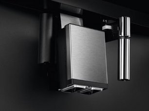Встраиваемая кофемашина Electrolux KBC85Z фото 4 в Краснодаре