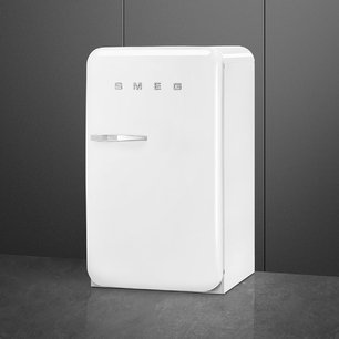 Холодильник Смег FAB10RWH6 фото 4 в Краснодаре Холодильник Smeg FAB10RWH6 фото 4 в Краснодаре