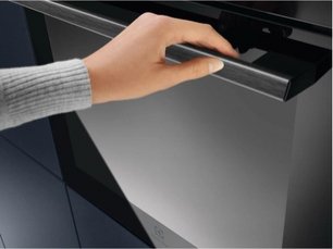 Духовой шкаф Электролюкс EOF3H40BK фото 4 в Краснодаре Духовой шкаф Electrolux EOF3H40BK фото 4 в Краснодаре