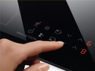 Варочная панель Электролюкс IPEL644KC фото 4 в Краснодаре Варочная панель Electrolux IPEL644KC фото 4 в Краснодаре