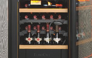 Встраиваемый двухтемпературный винный шкаф EuroCave D-INSP-M I-090022-M фото 4 в Краснодаре