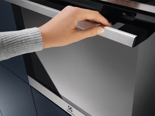 Духовой шкаф Электролюкс EOE7C31X фото 4 в Краснодаре Духовой шкаф Electrolux EOE7C31X фото 4 в Краснодаре