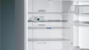 Отдельностоящий холодильник с нижней морозильной камерой SIEMENS KG49NSB2AR фото 4 в Краснодаре