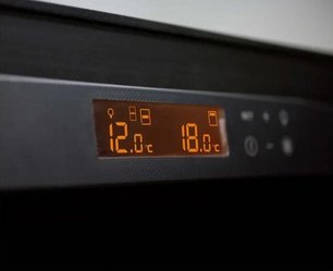 Трехтемпературный винный шкаф EuroCave E-PURE-L P-300068-L фото 3 в Краснодаре