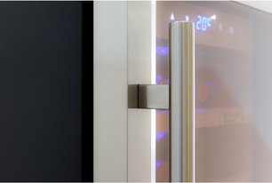 Винный шкаф Coldvine C24-KBF2 фото 2 в Краснодаре Винный шкаф Cold Vine C24-KBF2 фото 2 в Краснодаре