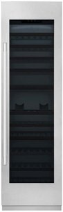 Встраиваемый винный шкаф Сигначе Китчен Сьют SKSCW243RP фото в Краснодаре Встраиваемый винный шкаф Signature Kitchen Suite SKSCW243RP фото в Краснодаре