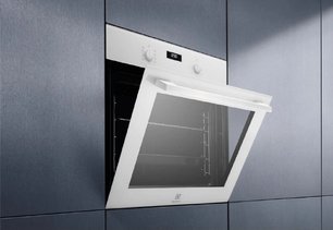 Духовой шкаф Электролюкс EOF5F50BV фото 4 в Краснодаре Духовой шкаф Electrolux EOF5F50BV фото 4 в Краснодаре