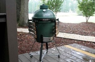 Гриль Биг Грин Эгг Medium фото 4 в Краснодаре Гриль Big Green Egg Medium фото 4 в Краснодаре