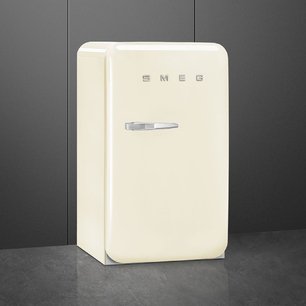Холодильник Смег FAB10RCR6 фото 3 в Краснодаре Холодильник Smeg FAB10RCR6 фото 3 в Краснодаре