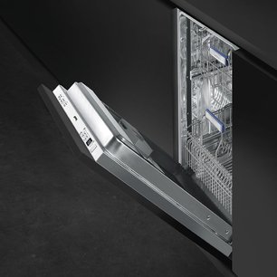 Посудомоечная машина Смег STL825A-2 фото 2 в Краснодаре Посудомоечная машина Smeg STL825A-2 фото 2 в Краснодаре