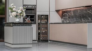 Винный шкаф Мэйвел MV98-KBF2 фото 2 в Краснодаре Винный шкаф Meyvel MV98-KBF2 фото 2 в Краснодаре