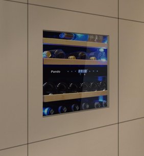 Встраиваемый винный шкаф Пандо PVMA 60-25 PAL фото в Краснодаре Встраиваемый винный шкаф Pando PVMA 60-25 PAL фото в Краснодаре