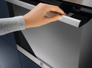 Духовой шкаф Электролюкс EOH4P56BX фото 3 в Краснодаре Духовой шкаф Electrolux EOH4P56BX фото 3 в Краснодаре