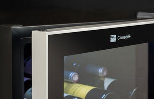 Винный шкаф Климадифф CS105B1 фото 2 в Краснодаре Винный шкаф Climadiff CS105B1 фото 2 в Краснодаре