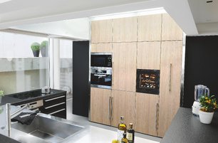 Встраиваемый монотемпературный винный шкаф EuroCave V-INSP-XS I-090011-XS фото 4 в Краснодаре