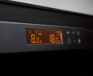 Встраиваемый мультитемпературный винный шкаф EuroCave S-259 K-800021-L фото 2 в Краснодаре