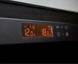 Трехтемпературный винный шкаф EuroCave E-PURE-L P-300060-L фото 3 в Краснодаре