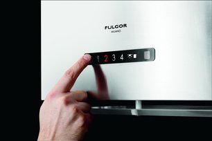 Вытяжка Фулгор Милано SHD 9004 TC X фото 2 в Краснодаре Вытяжка Fulgor Milano SHD 9004 TC X фото 2 в Краснодаре