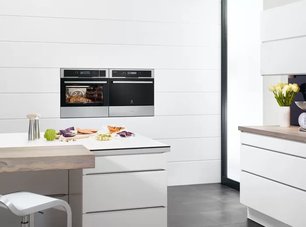 Вакуумный упаковщик Electrolux EVD14900OX фото 4 в Краснодаре