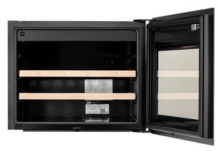 Встраиваемый винный шкаф Вард WCI4SS фото 2 в Краснодаре Встраиваемый винный шкаф VARD WCI4SS фото 2 в Краснодаре