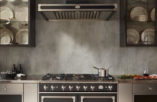 Настенная вытяжка Ля Корню CornuFe 90 фото 3 в Краснодаре Настенная вытяжка La Cornue CornuFe 90 фото 3 в Краснодаре