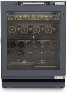 Встраиваемый винный шкаф Либхер UWpri 3662 Vinidor Selection фото 2 в Краснодаре Встраиваемый винный шкаф Liebherr UWpri 3662 Vinidor Selection фото 2 в Краснодаре