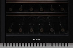 Встраиваемый винный холодильник Смег CVI638LN3 фото 3 в Краснодаре Встраиваемый винный холодильник Smeg CVI638LN3 фото 3 в Краснодаре