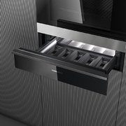 Выдвижной винный шкаф Dometic DrawBar 5B фото 2 в Краснодаре