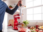 Насадка-мясорубка Китчен Эйд 5KSMFGA фото 4 в Краснодаре Насадка-мясорубка KitchenAid 5KSMFGA фото 4 в Краснодаре