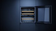 Встраиваемый винный шкаф Kuppersbusch FWK 6862.0 S фото 3 в Краснодаре
