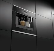 Встраиваемая кофемашина Kuppersbusch CKV 6550.0 S2 Black Chrome фото 2 в Краснодаре
