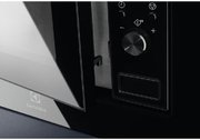 Встраиваемая микроволновая печь Electrolux LMS2173EMX фото 4 в Краснодаре