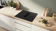 Индукционная варочная панель с вытяжкой Bosch PVS611B16E фото 2 в Краснодаре