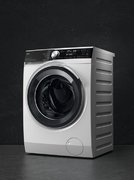 Стиральная машина с сушкой AEG LWR85165O фото 4 в Краснодаре