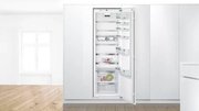 Встраиваемый однокамерный холодильник Bosch KIR81ADE0 фото 2 в Краснодаре