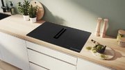 Индукционная варочная панель с вытяжкой Bosch PVS811B16E фото 3 в Краснодаре