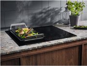 Индукционная варочная панель Electrolux CIV634 фото 4 в Краснодаре